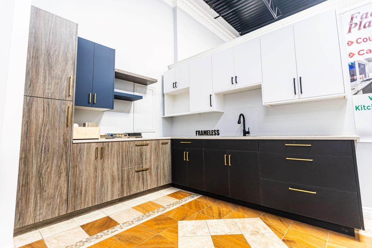 Kitchen Pictures 160 Melamine lummia kitchen cabinets 2